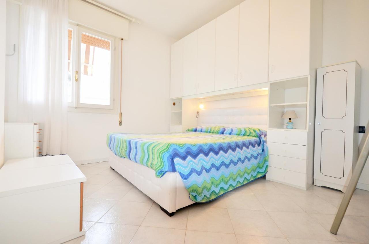 Magica Immobiliare - Doge 22 Apartment Lido di Jesolo Luaran gambar